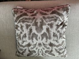 Dekokissen von Voyage mit daunen Inhalt 50 x 50cm -NEU