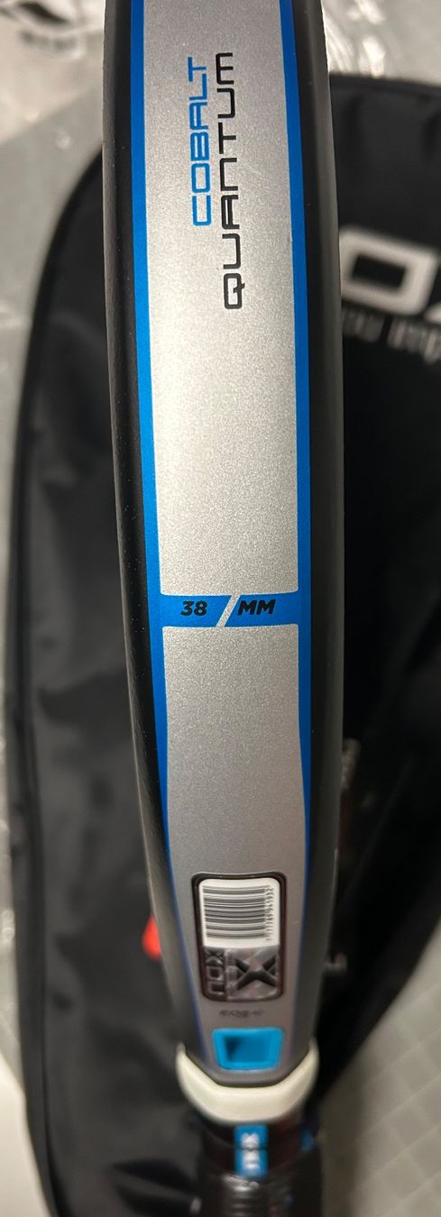 Racchette: NOX Quantum 12K Cobalt - neues Padelracket! – Nuovo e nell'imballaggio originale da Winterthur venduto da PalarPinoPadel 3