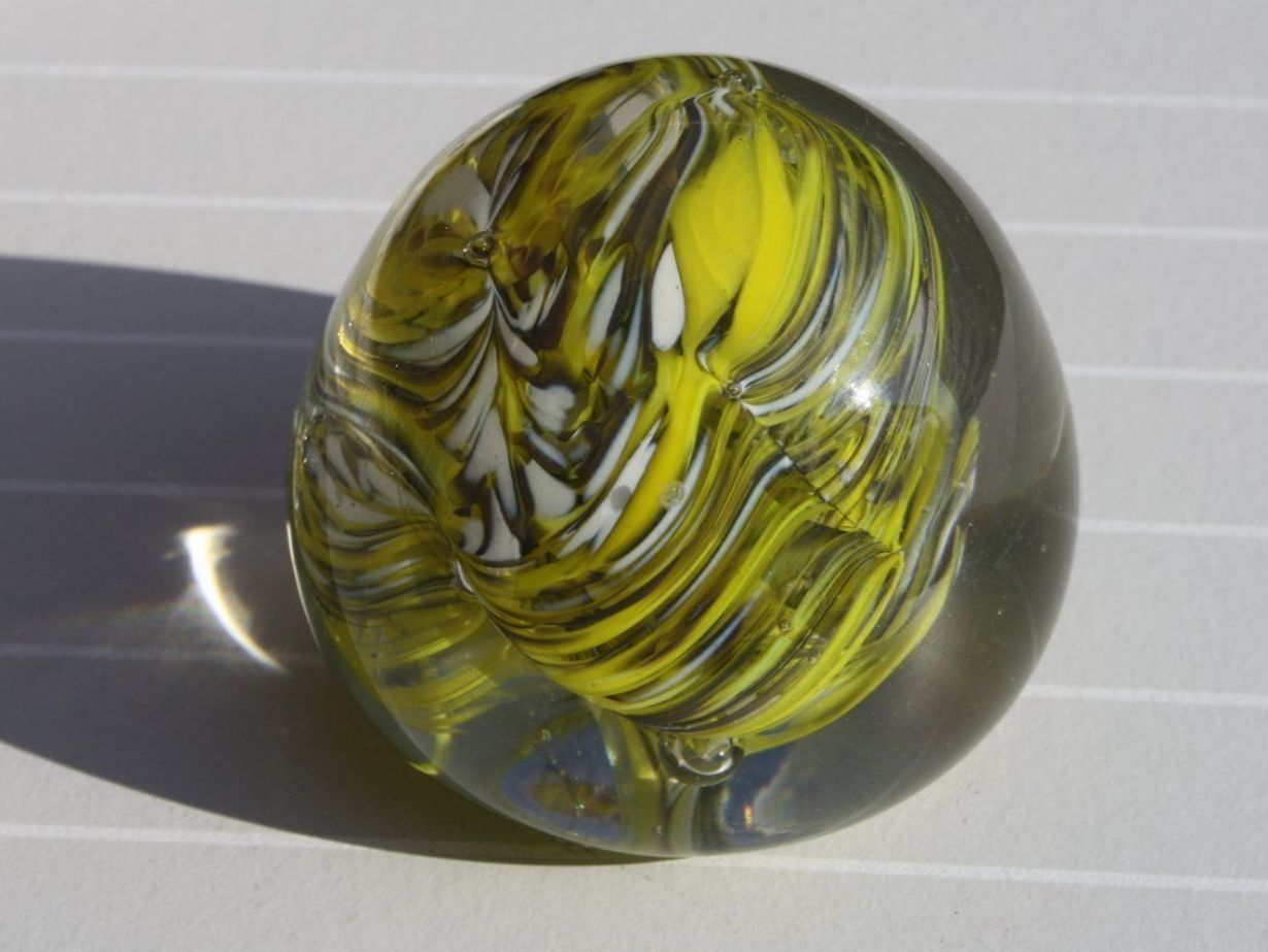 Bicchieri: PAPERWEIGHT – Usato da Wauwil venduto da Pneuedy