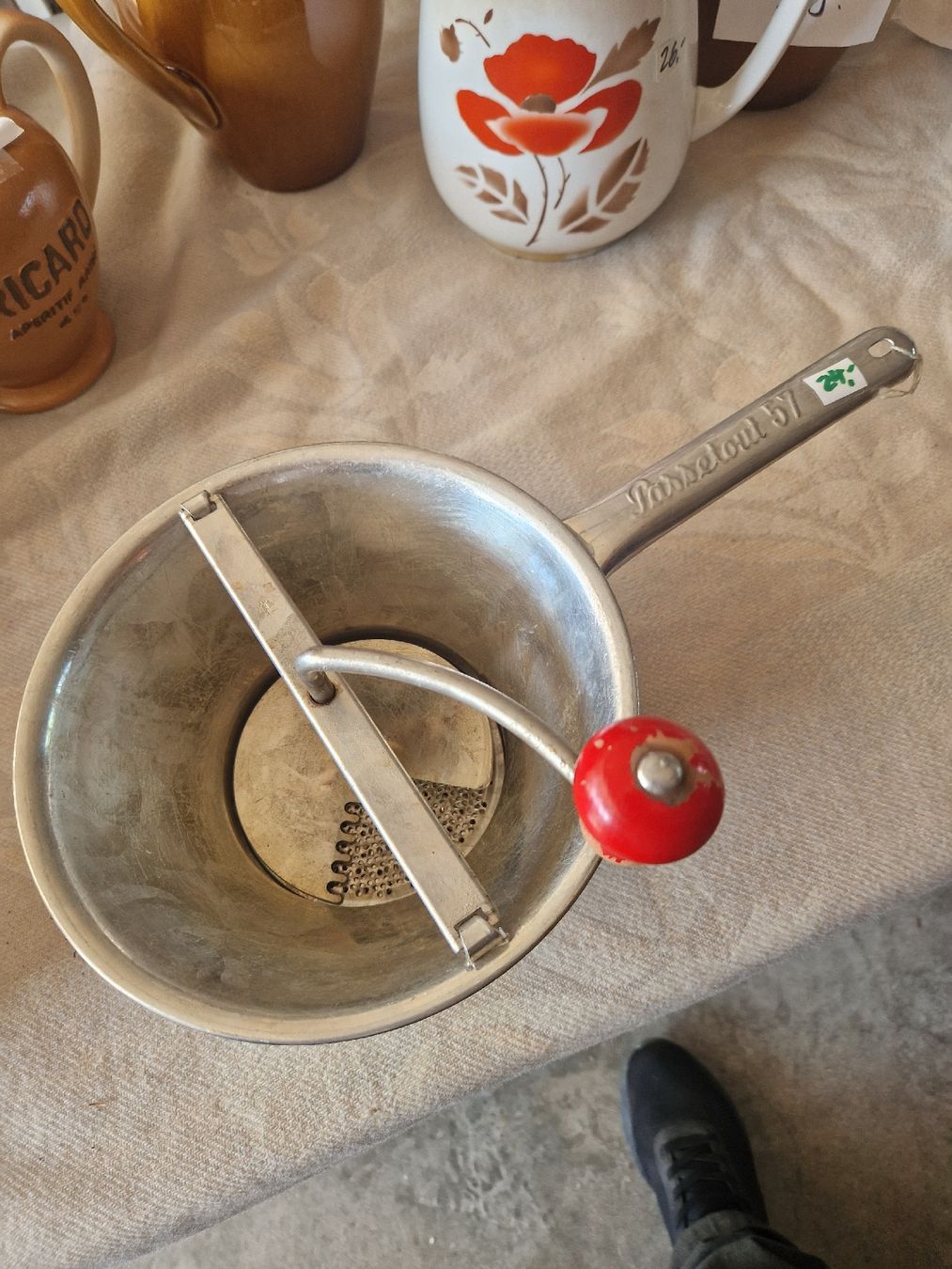 Elettrodomestici da cucina: Passe-Vite - Vintage Zustand! – Usato da Mörigen venduto da Clio111 3