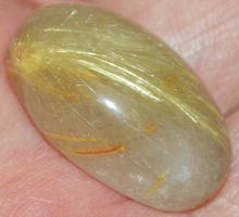 Cabochon L-1913 – Golden Rutil Quarz – 25x15mm
