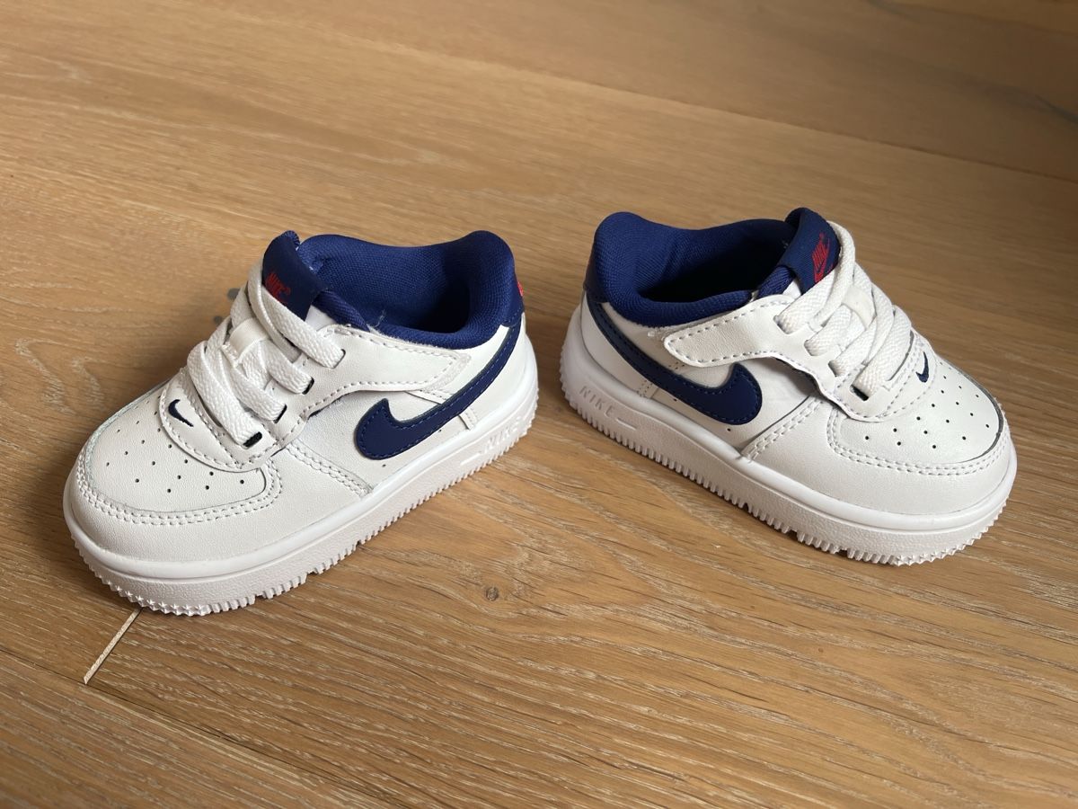 Nike Scarpe per ragazzi: Nike Turnschuhe – Nuovo (secondo la descrizione) da Varen venduto da Varoniereugen 2