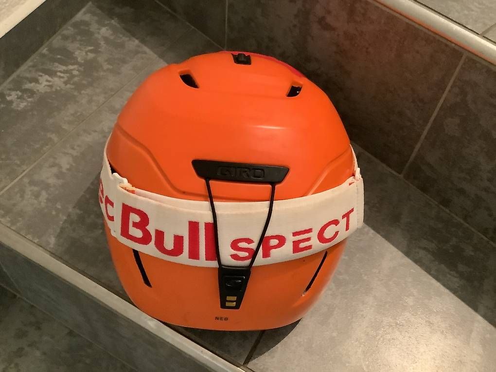 Caschi: Giro skihelm mit redbull Skibrille – Usato da Schenkon venduto da AndreaB74 2