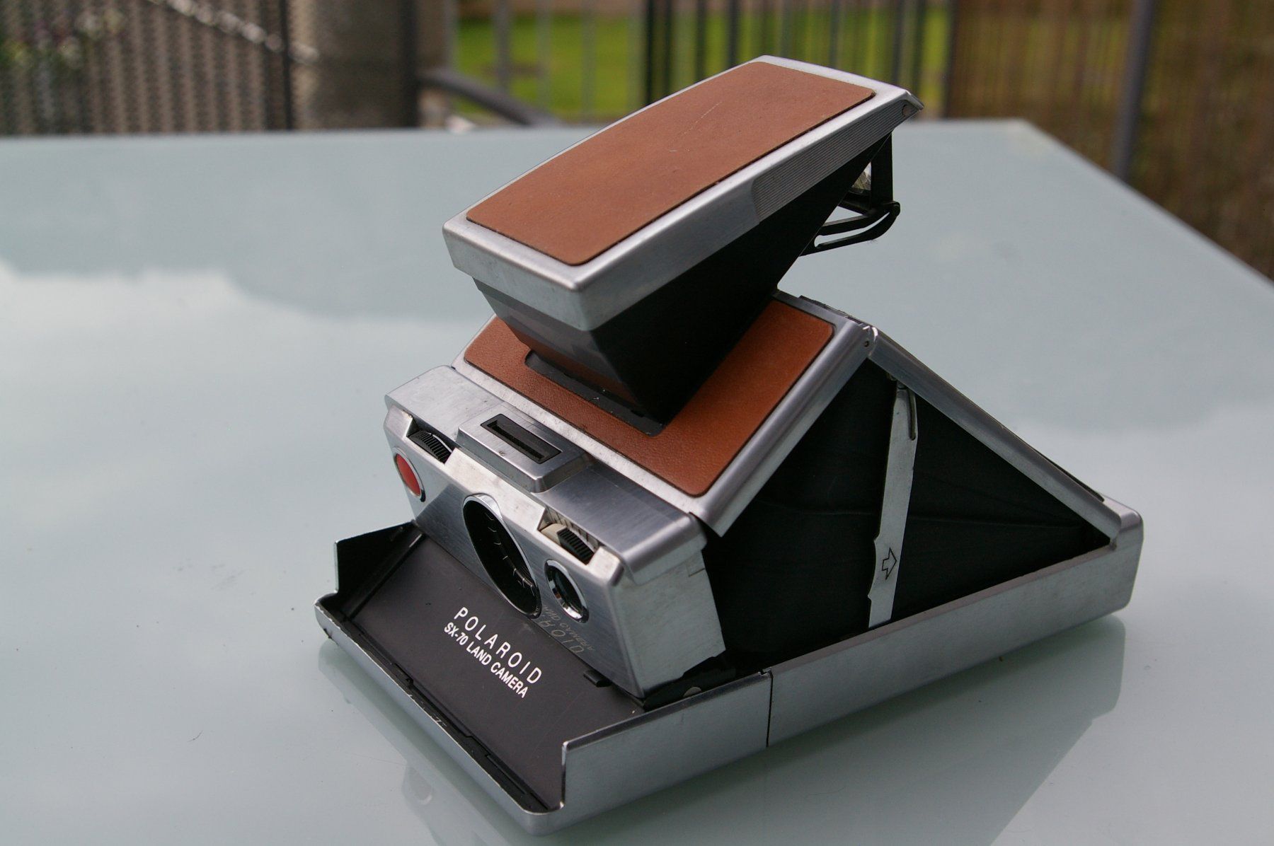 Polaroid Kamera: antike Polaroid Land  SX-70 Camera – Defekt aus Niederurnen von mowgli_1963 1