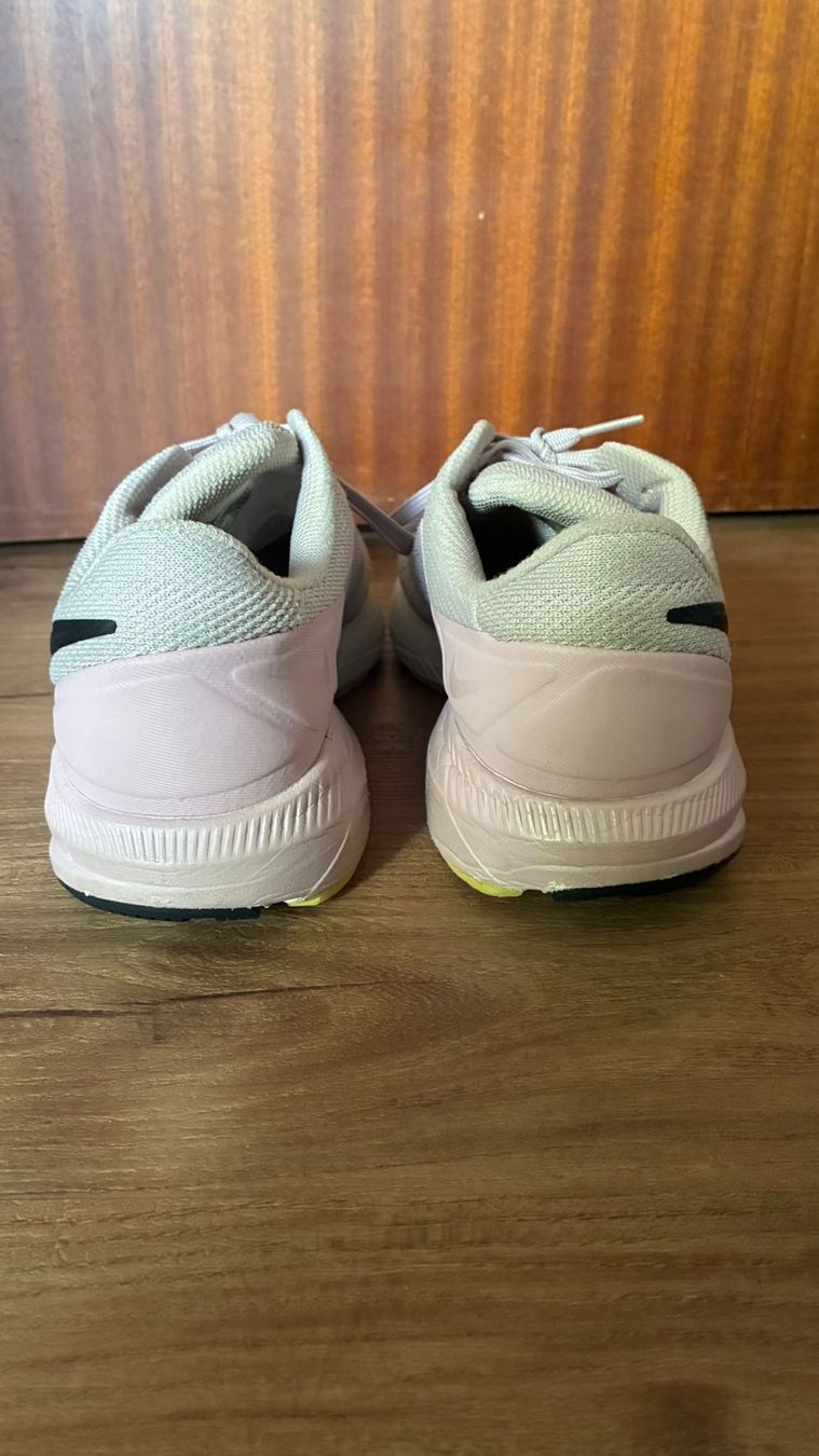 Nike Scarpe da uomo: Baskets Nike Zoom Structure 22 rose taille 40 – Nuovo (secondo la descrizione) da Basse-Nendaz venduto da vou_dh7f 5