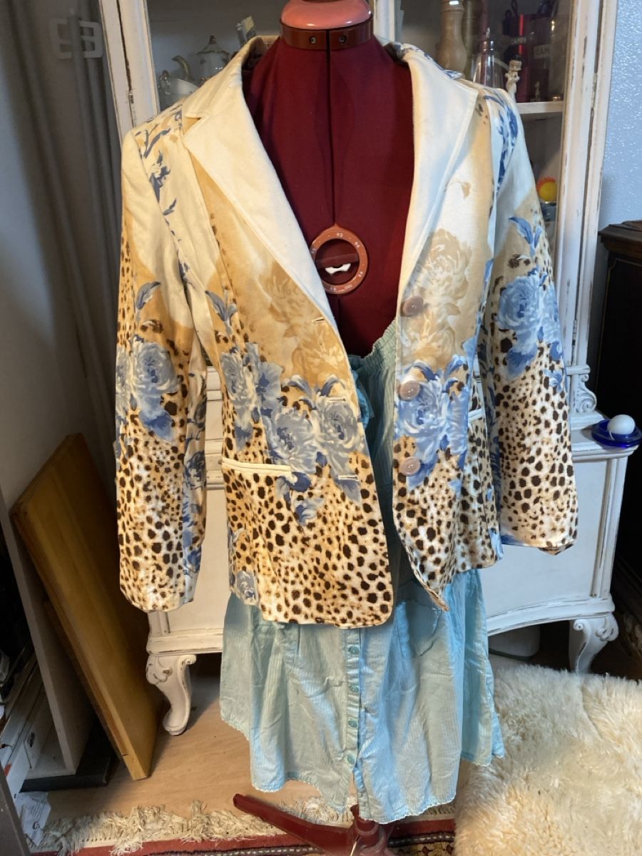 Completi & Tailleur: Kleid mit blaser – Usato da zürich venduto da vivti63