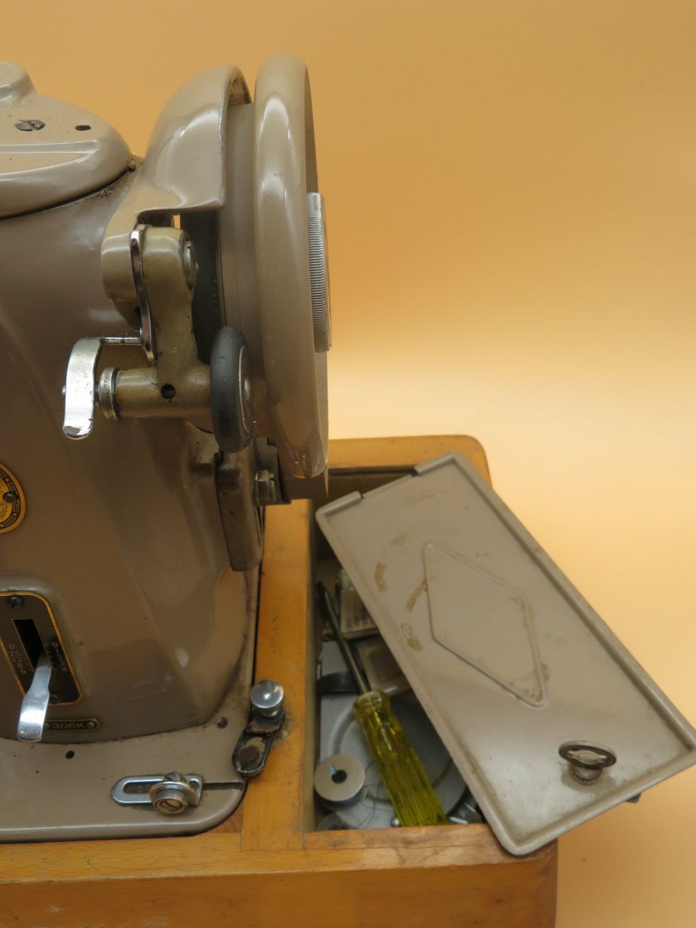 Singer Macchine da cucire: Singer 306k Slant-O-Matic – Usato da Reinach BL venduto da WBZ-Flohmarkt 7