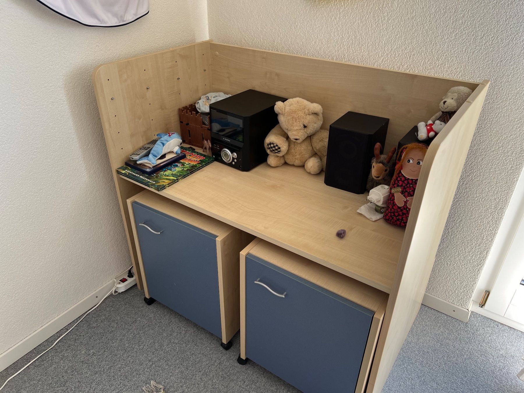 Armadi: Kinderzimmer / Möbel / Schrank – Usato da aarwangen venduto da Butzi99 3