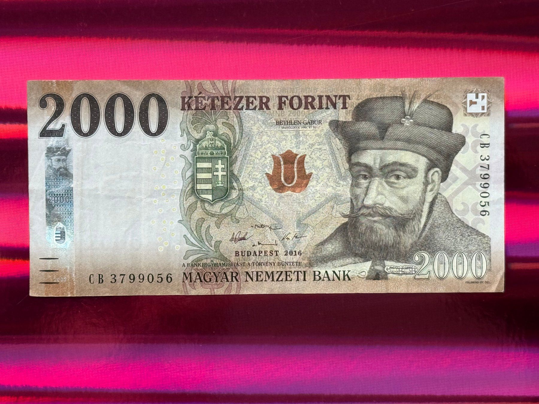 Banconote: Budapest 2016 - Ungarn - 2000 Forint – Usato da Pfäffikon SZ venduto da Sieben77 1