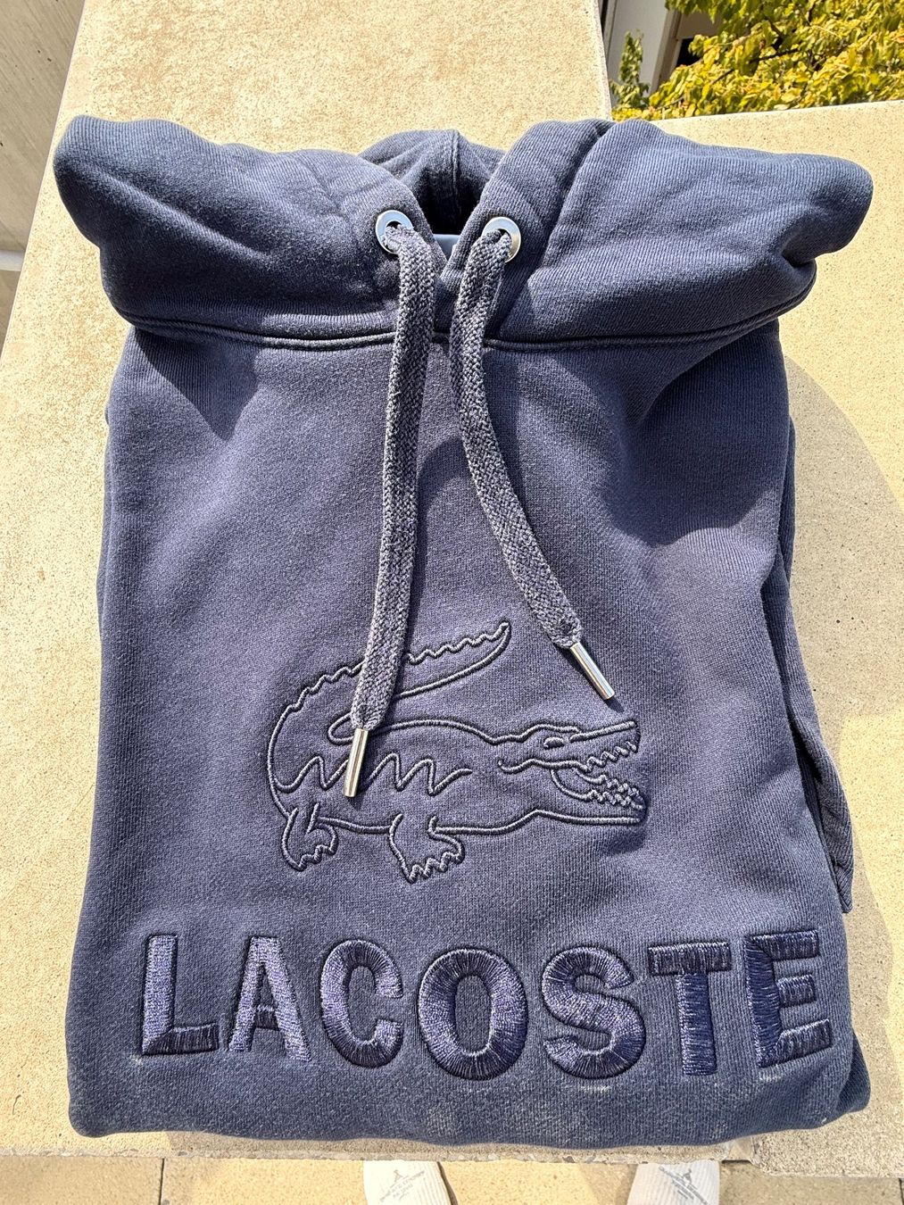 Maglioni & Felpe: Lacoste Kapuzenpullover "Hoodie", dunkelblau gebraucht – Usato da Zürich venduto da secondlife.breeding 2