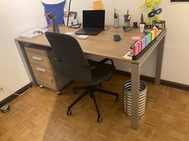 Schülerpult, Metallgestell, Optik Buche inkl. Korpus