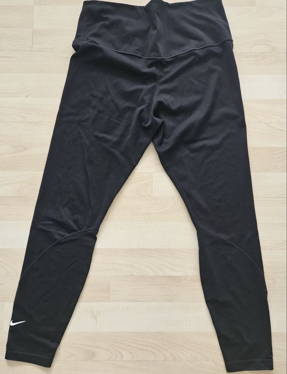 Leggings: Nike Traininghosen – Gebraucht aus Kreuzlingen von Lore2000