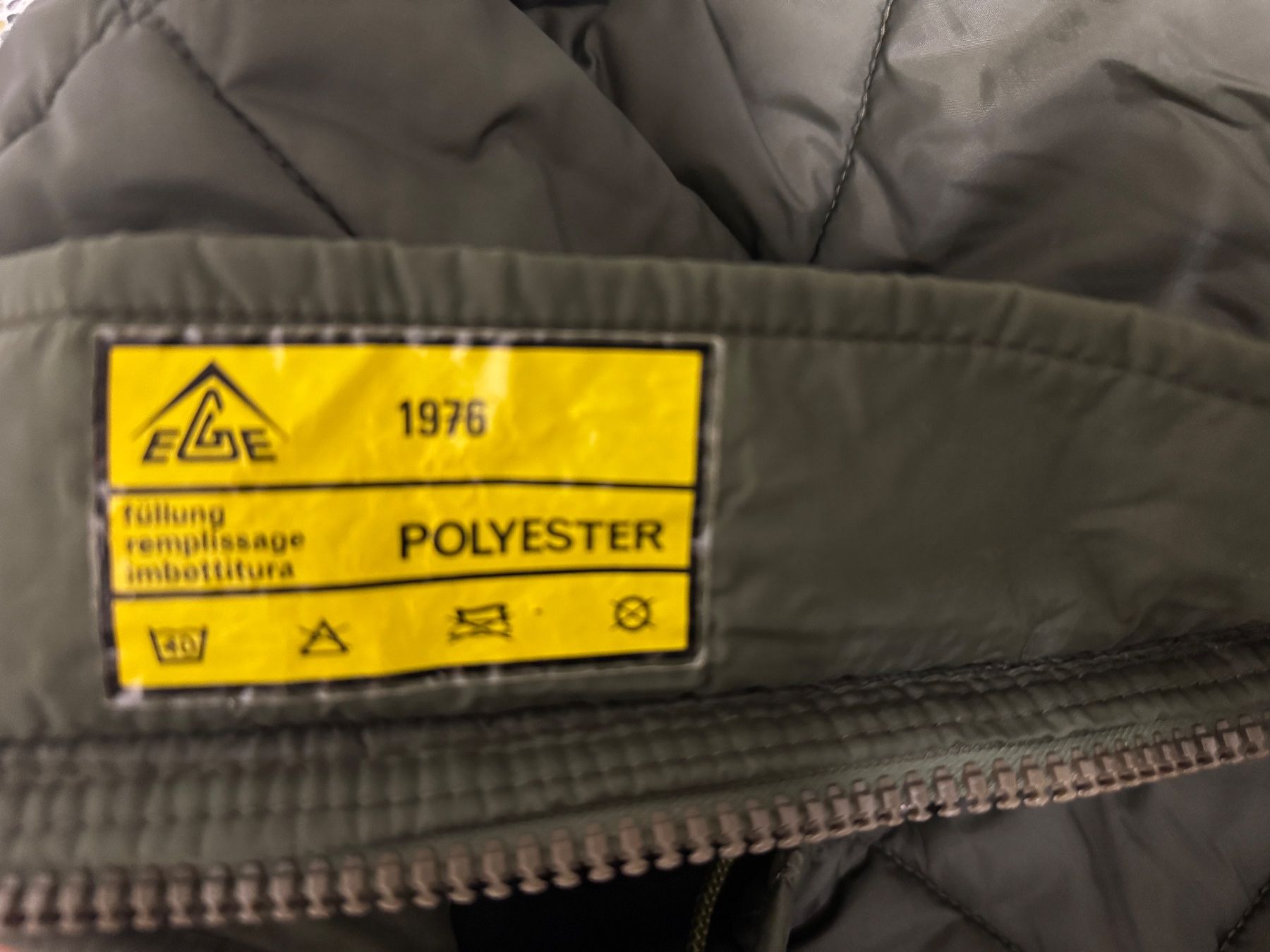Schweizer Armee Sacchi a pelo: Militärschlafsack – Usato da HERMRIGEN venduto da Flobie70 1