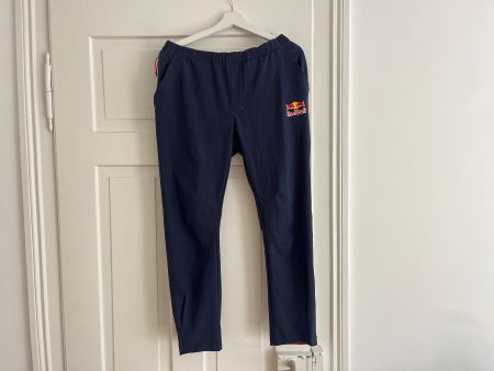 Red Bull Hose Herren M – selten & sportlich, Top Zustand