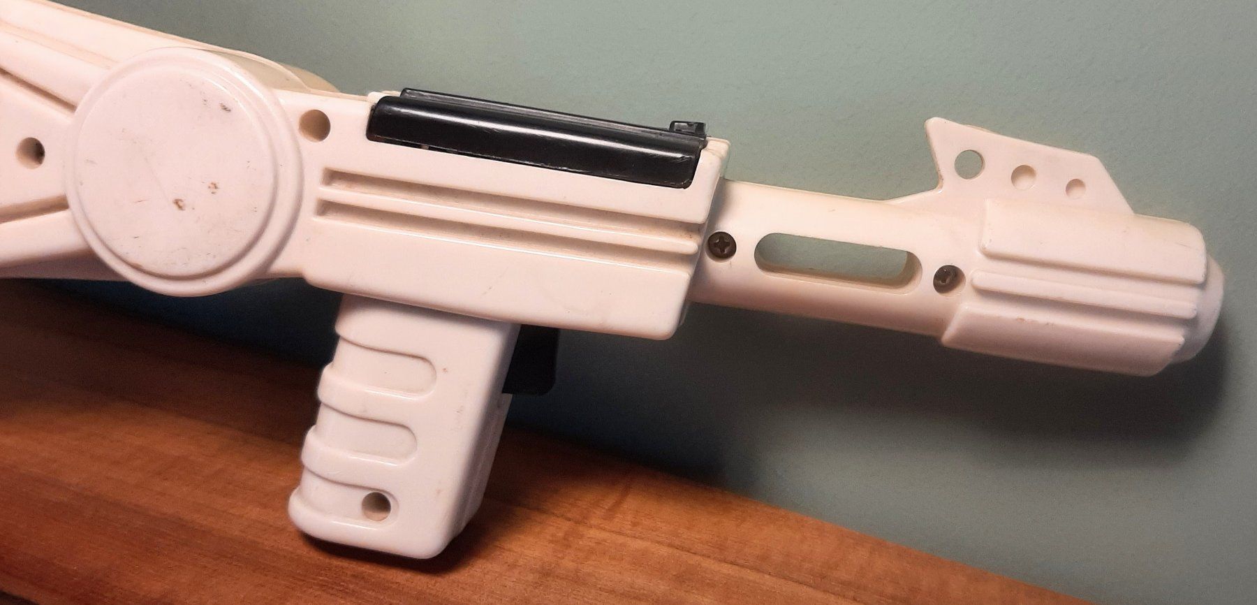 Star Wars Spielzeuge: Star Wars Laser-Gun – Gebraucht aus Zürich von 2bis 3