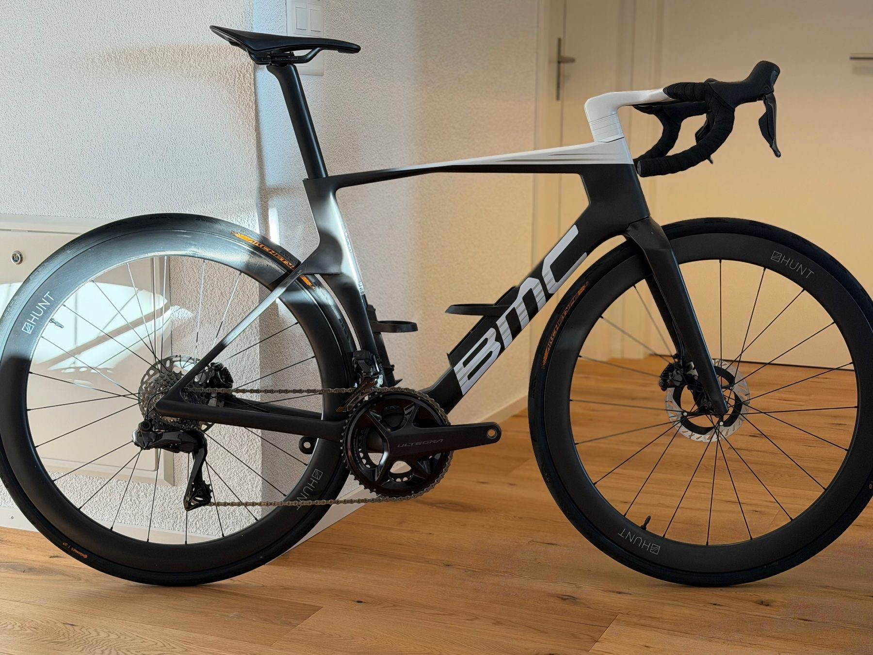 BMC Vélos: BMC Teammachine R01 LTd cool white – D'occasion à Matten b. Interlaken par plu_lbj2