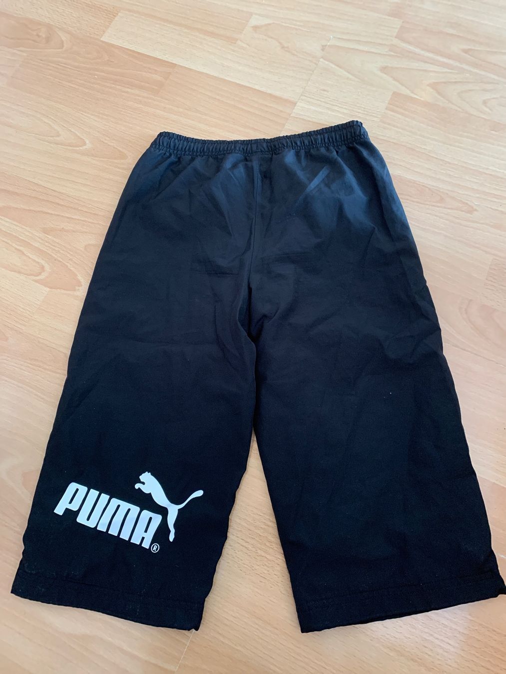 Puma Hosen: Joli short long noir Puma t. 140 – Gebraucht aus MEYRIN von Gwendo10 1