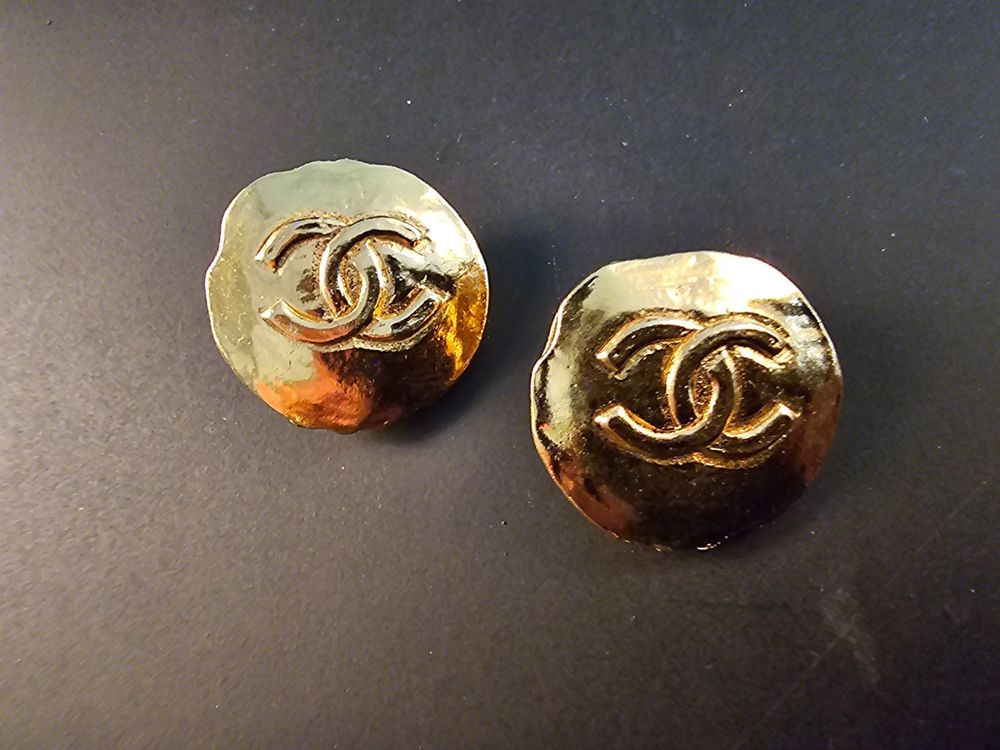 Boucles D'oreilles Clips Vintage En Métal Doré Et émail - Signées Orena