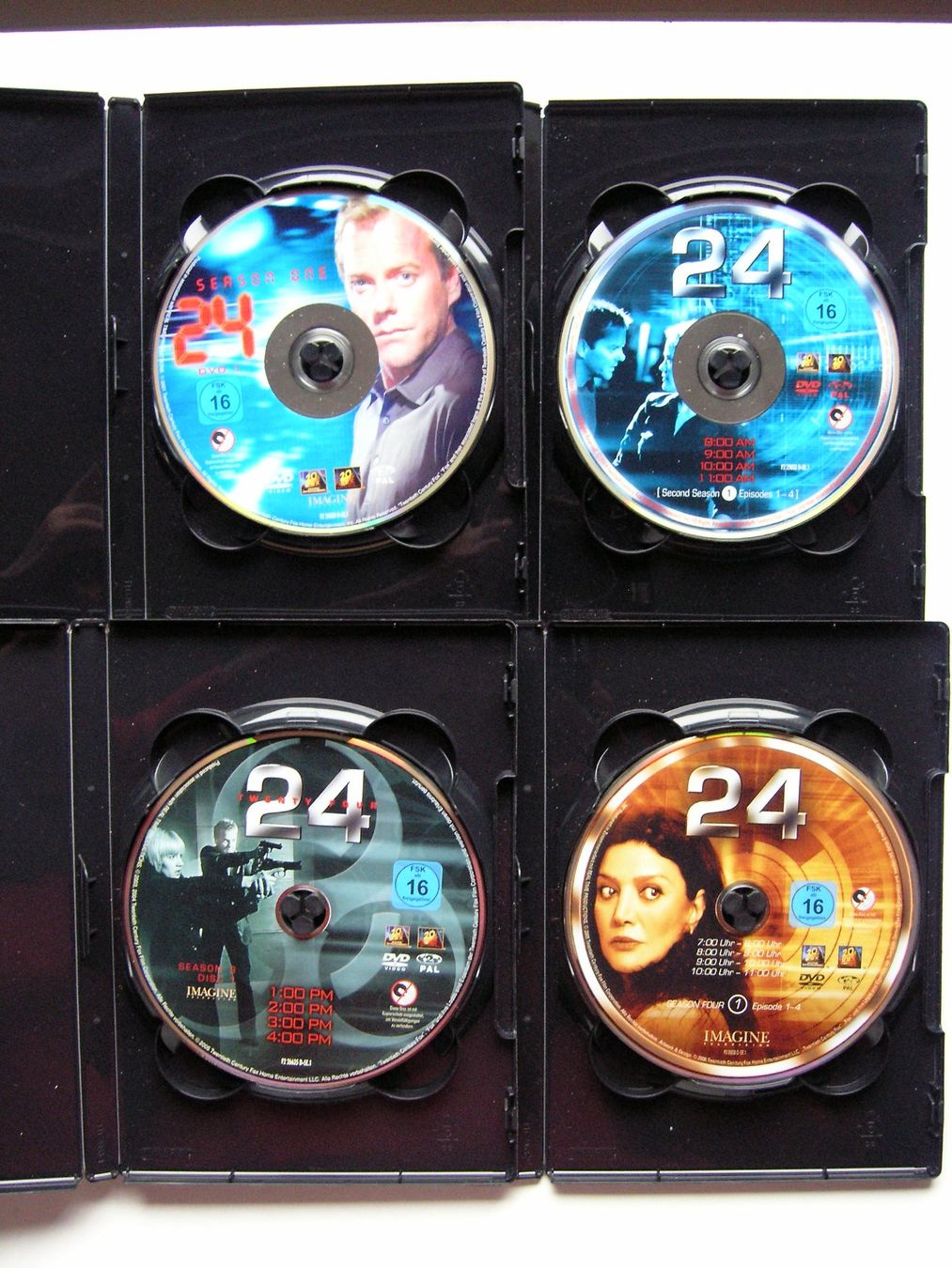 Tutti i DVDs: Kiefer Sutherland 24 DVD Collection inkl. Redemption – Usato da Zuzwil SG venduto da vette13 2