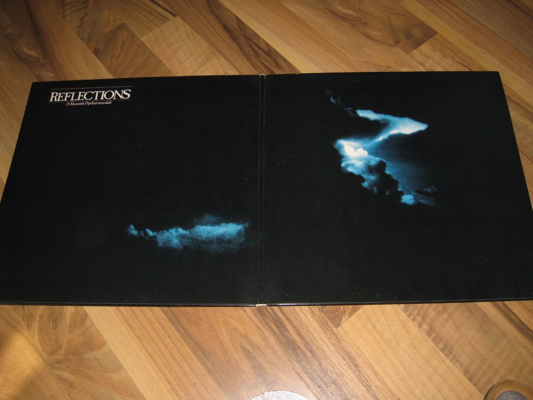 Schallplatten: DOPPEL LP - REFLECTIONS – Gebraucht aus Steckborn von Quo7 1