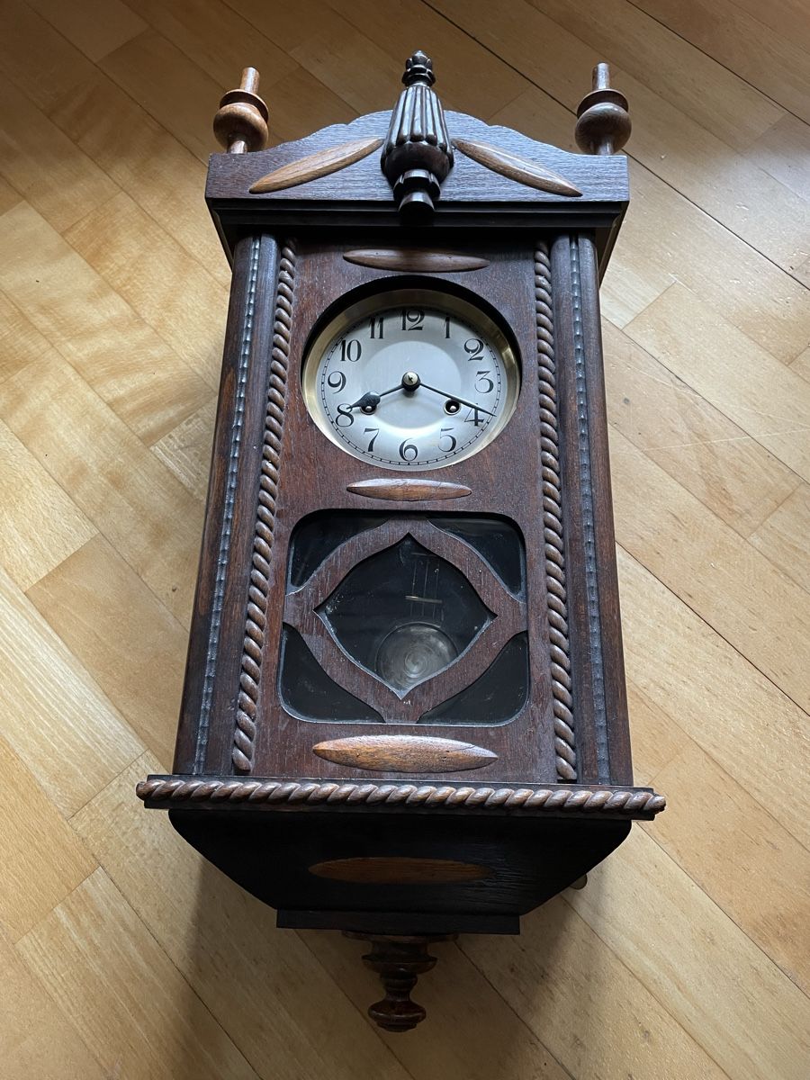 Kienzle Orologi: Kienzle Regulator Pendelwanduhr – Usato da Wilen b. Wil venduto da Tschisi