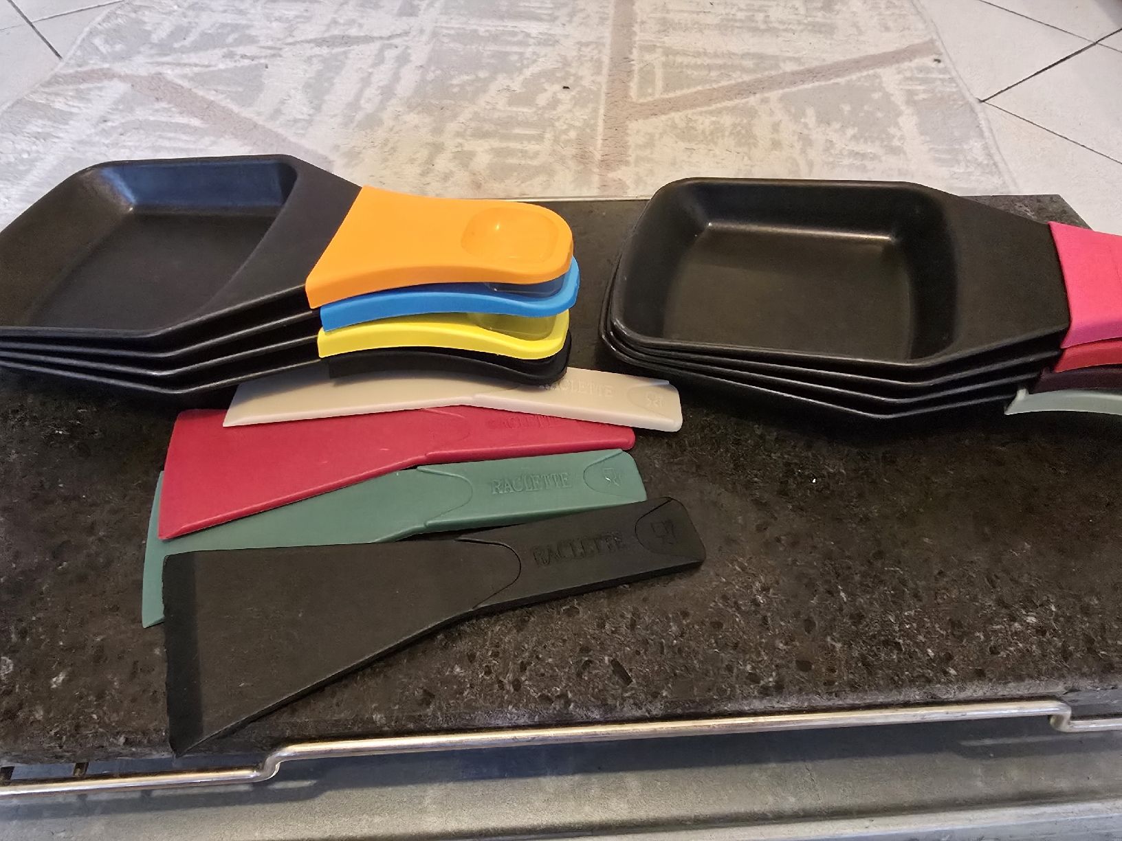 Tefal Elettrodomestici da cucina: Tefal Raclette Grill - Complete Set – Usato da Le Grand-Saconnex venduto da ato_556d 1
