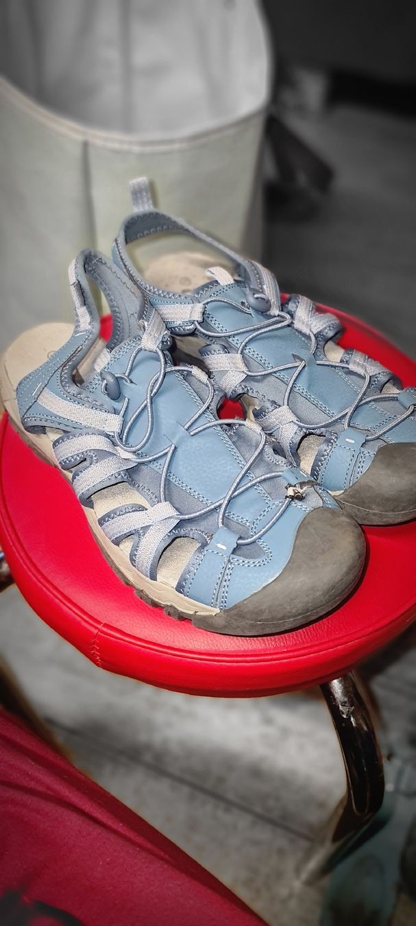 Damenschuhe: Sandalen – Neu (gemäss Beschreibung) aus Bellerive VD von Hermes5