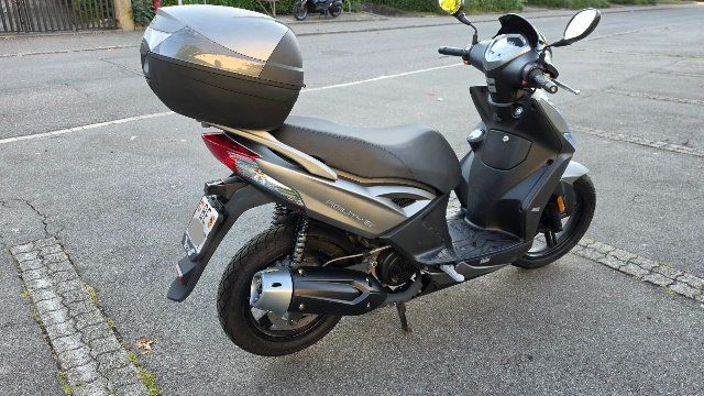Strada: Gut gepflegt Motorrad – Usato da Thun venduto da ali_8rmb 1