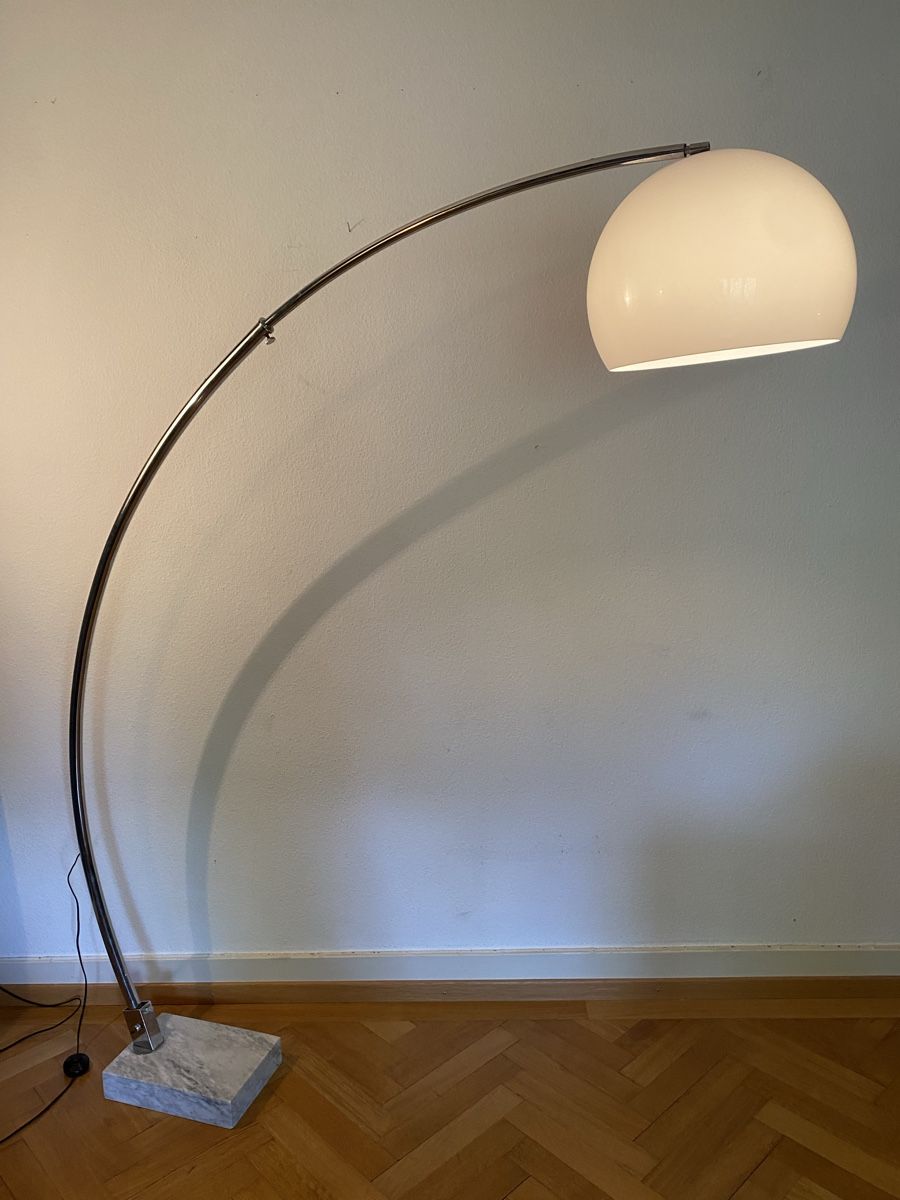 Lampade: Design Bogenlampe Vintage – Usato da Olten venduto da sportwelt 3