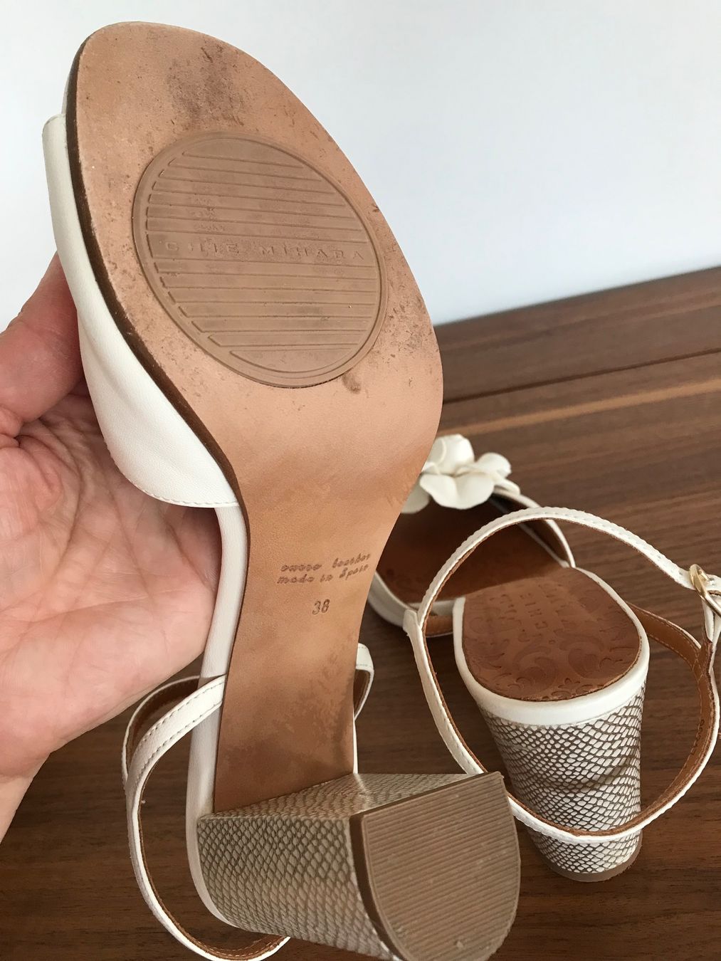 Chie Mihara Scarpe da donna: Chie Mihara Hochzeitssandalen Gr. 38 – Nuovo (secondo la descrizione) da Cham venduto da Maya.B. 5