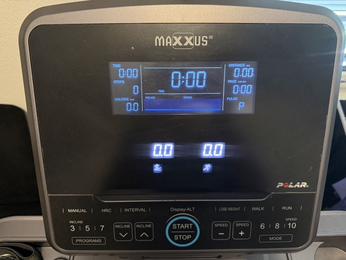 Maxxus Hometrainer: Laufband MAXXUS RUNMAXX 7.1 gebraucht – Gebraucht aus Dürnten von suti8 3