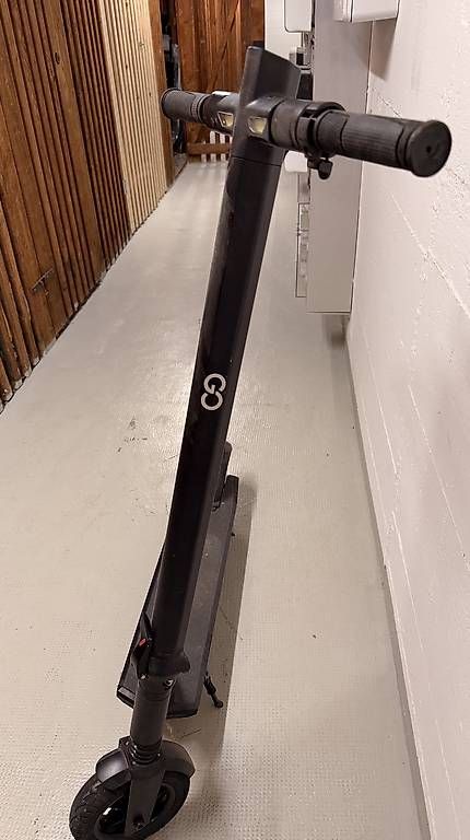 Kickboard: E-Scooter Pro 25 km/h – Usato da Muttenz venduto da itsvivi 3