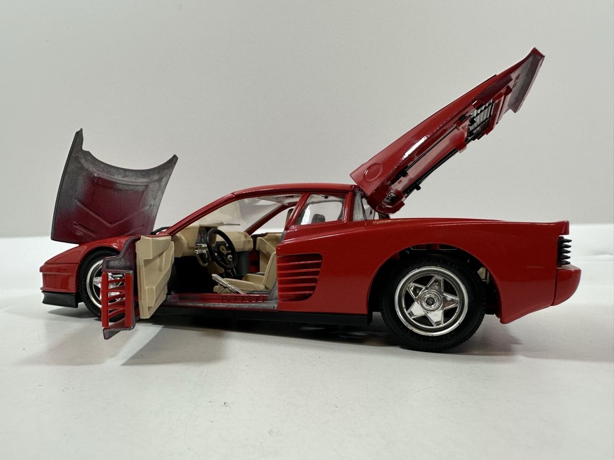 Bburago Modellini d'auto: Ferrari Testarossa 1:18, rot, BBURAGO – Usato da Zofingen venduto da rf9_x2xt 7