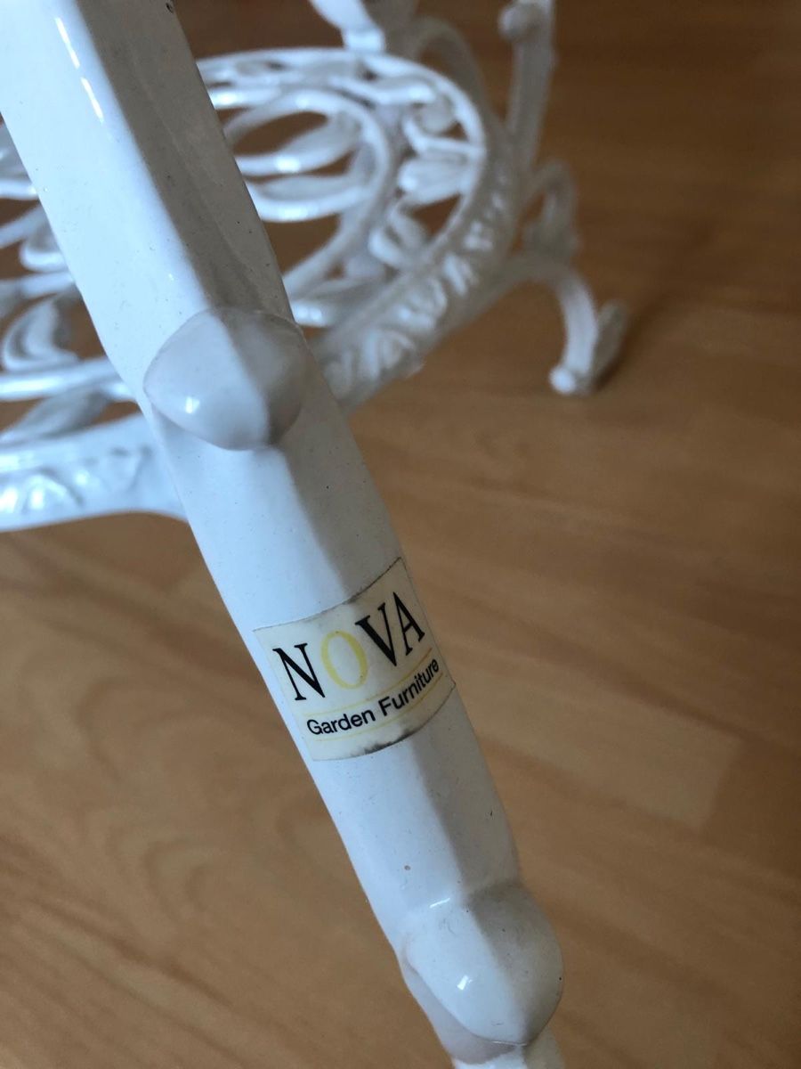Tische: Gartentisch NOVA Oval weiss super Zustand – Gebraucht aus Zürich von aussortiert 2