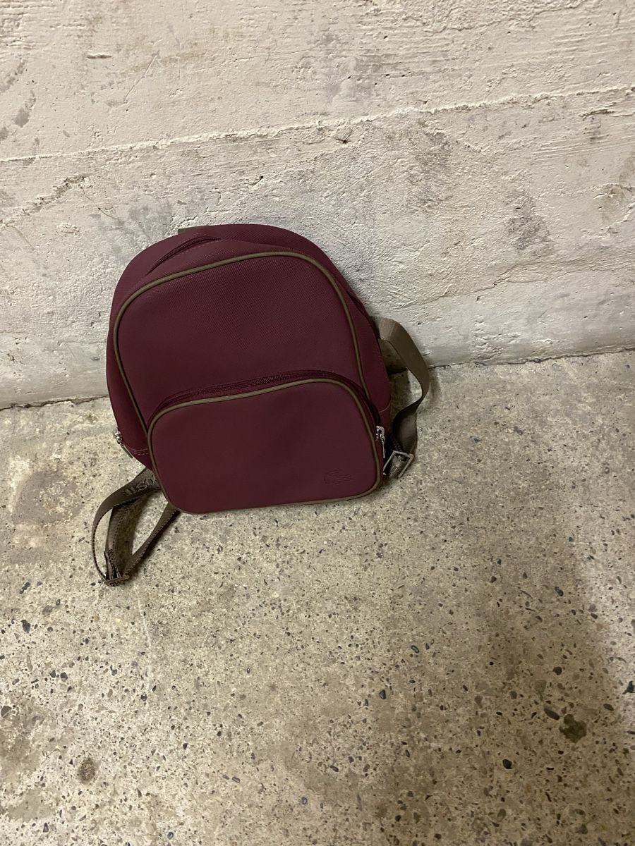 Lacoste Zaini: Sac à dos – Usato da Grand-Lancy venduto da Didine015