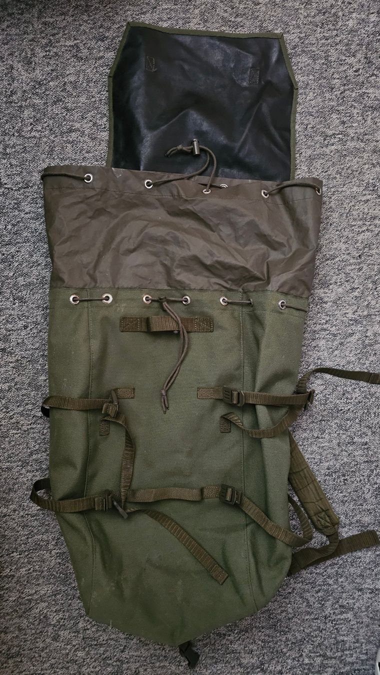 Rucksäcke: Militärrucksack – Gebraucht aus Gansingen von Blaki 1
