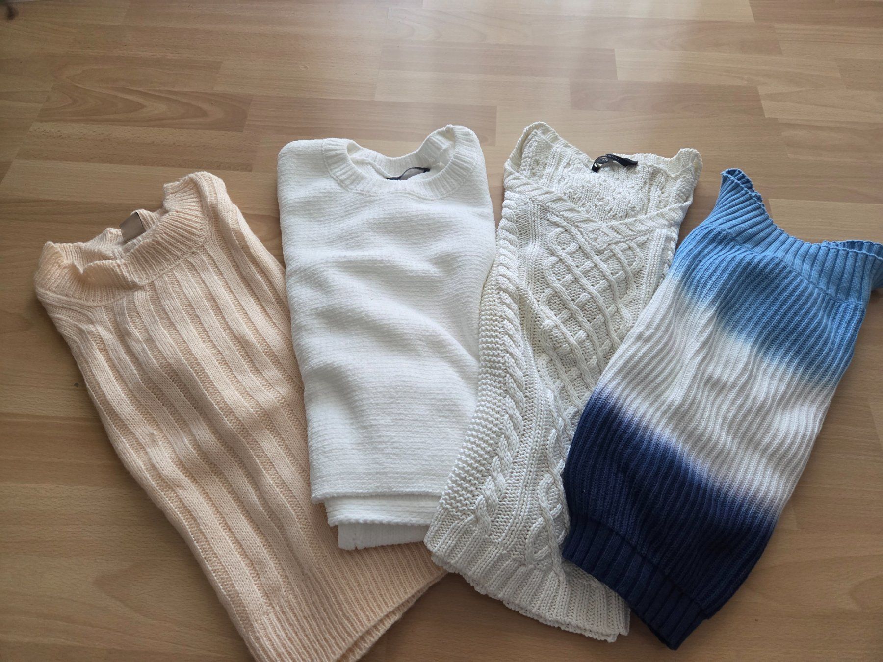 Lotti di vestiti: Pullover Paket - Verschiedene Farben & Marken, Gr. M&L – Usato da Abtwil AG venduto da MaVo.0710 3