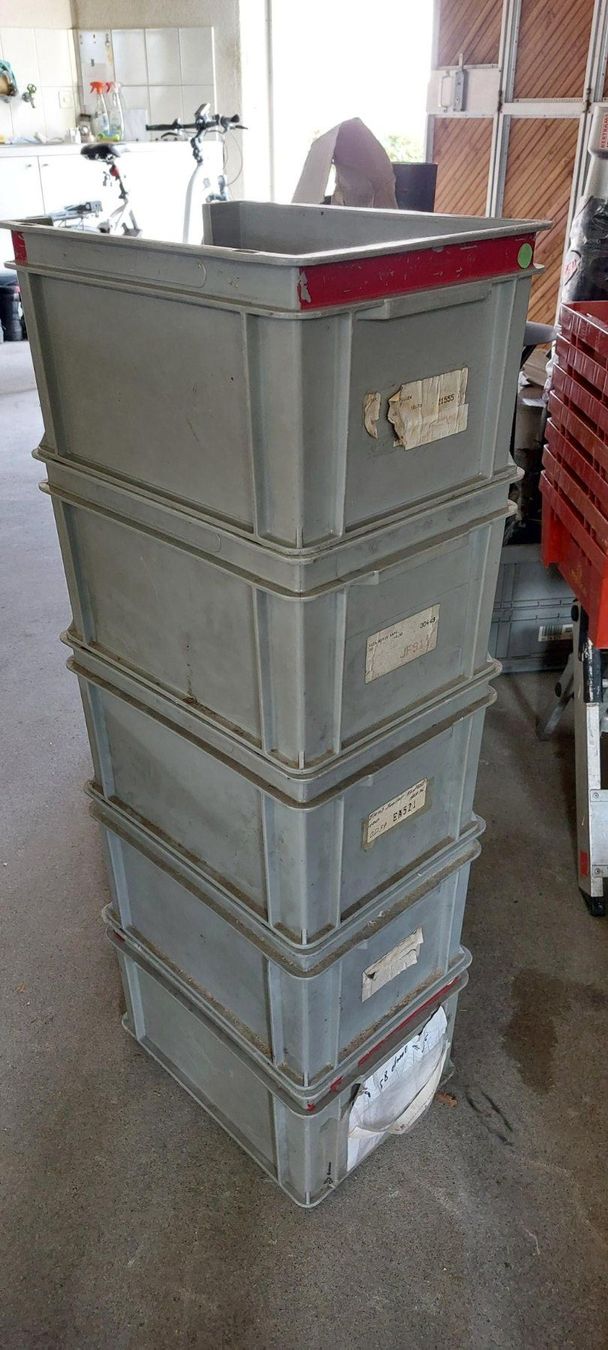 Casse di trasporto: Euro Box 40 x 30 – Usato da Horw venduto da Zentral50 2