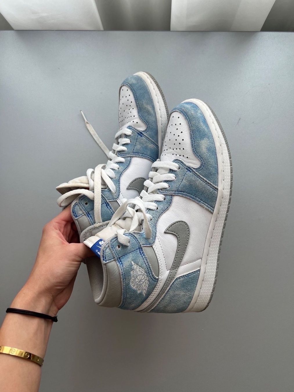 Jordan Scarpe da donna: Air Jordan 1 Retro High "Hyper Royal" – Nuovo (secondo la descrizione) da Zürich venduto da llor.dell 2