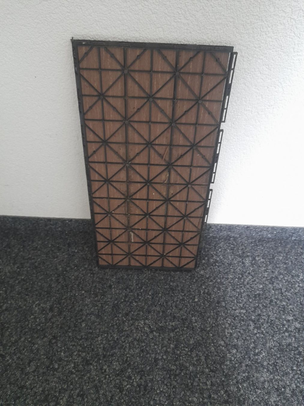 Bodenbeläge: Bodenplatte – Gebraucht aus Glattbrugg von B_B 4