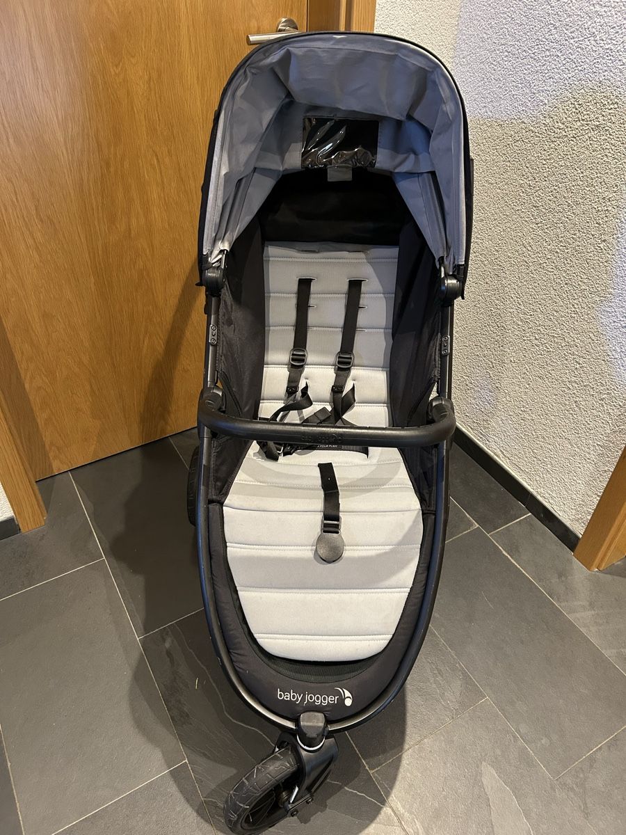 Baby Jogger Carrozzine: Baby Jogger City mini GT2 – Usato da Oberdorf BL venduto da Cyrill124 3