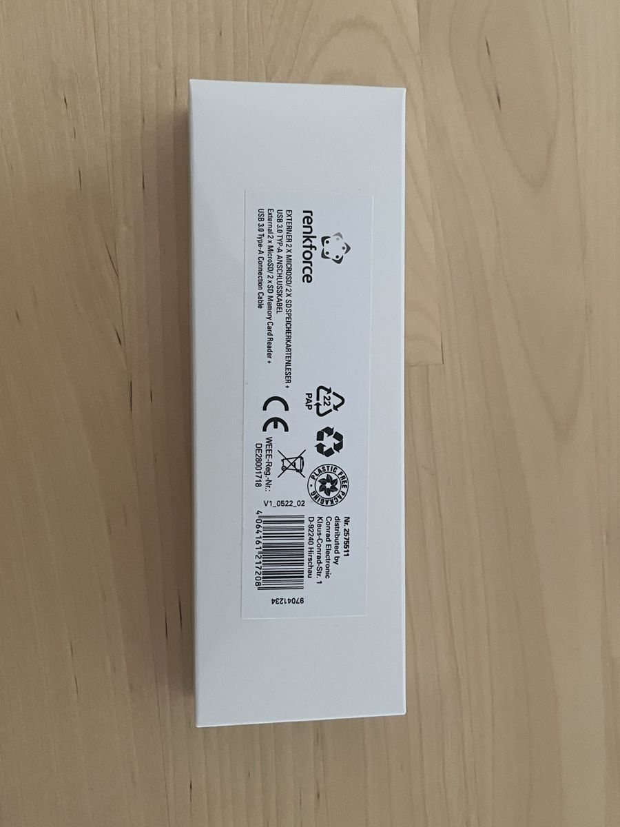 Kartenlesegeräte: USB-A Kartenleser (2x SD, 2x microSD)  – Neu und originalverpackt aus Dielsdorf von RetroMeister 2