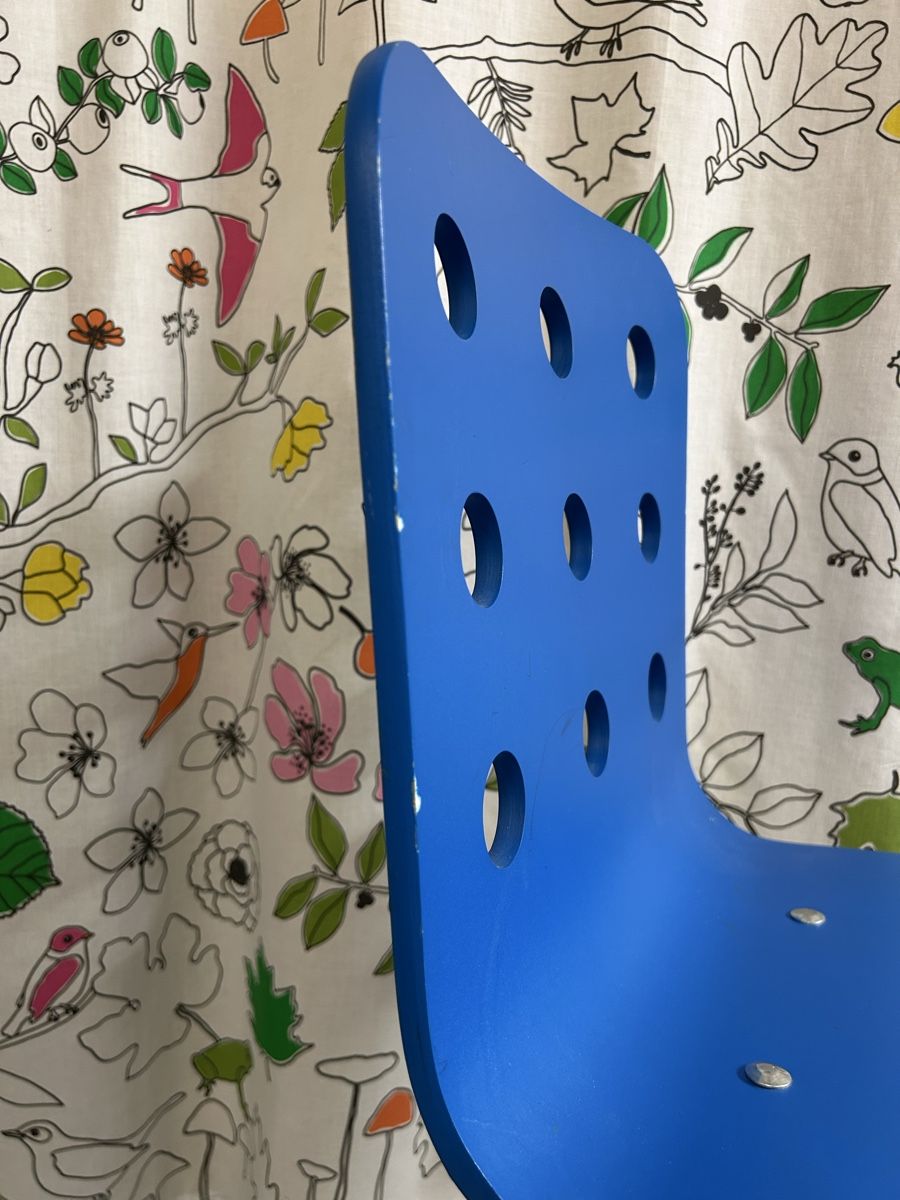 Ikea Chaises: Kinder Bürostuhl – D'occasion à Kerns par MANITA34 1