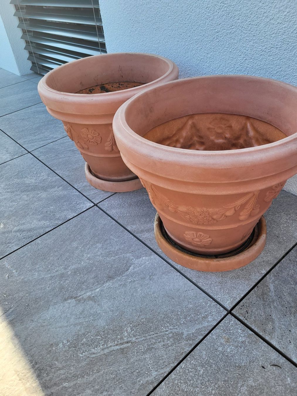 Vasi per fiori: 2 Terracotta-Imitation Blumentöpfe – Usato da Rümlang venduto da Turrin 1