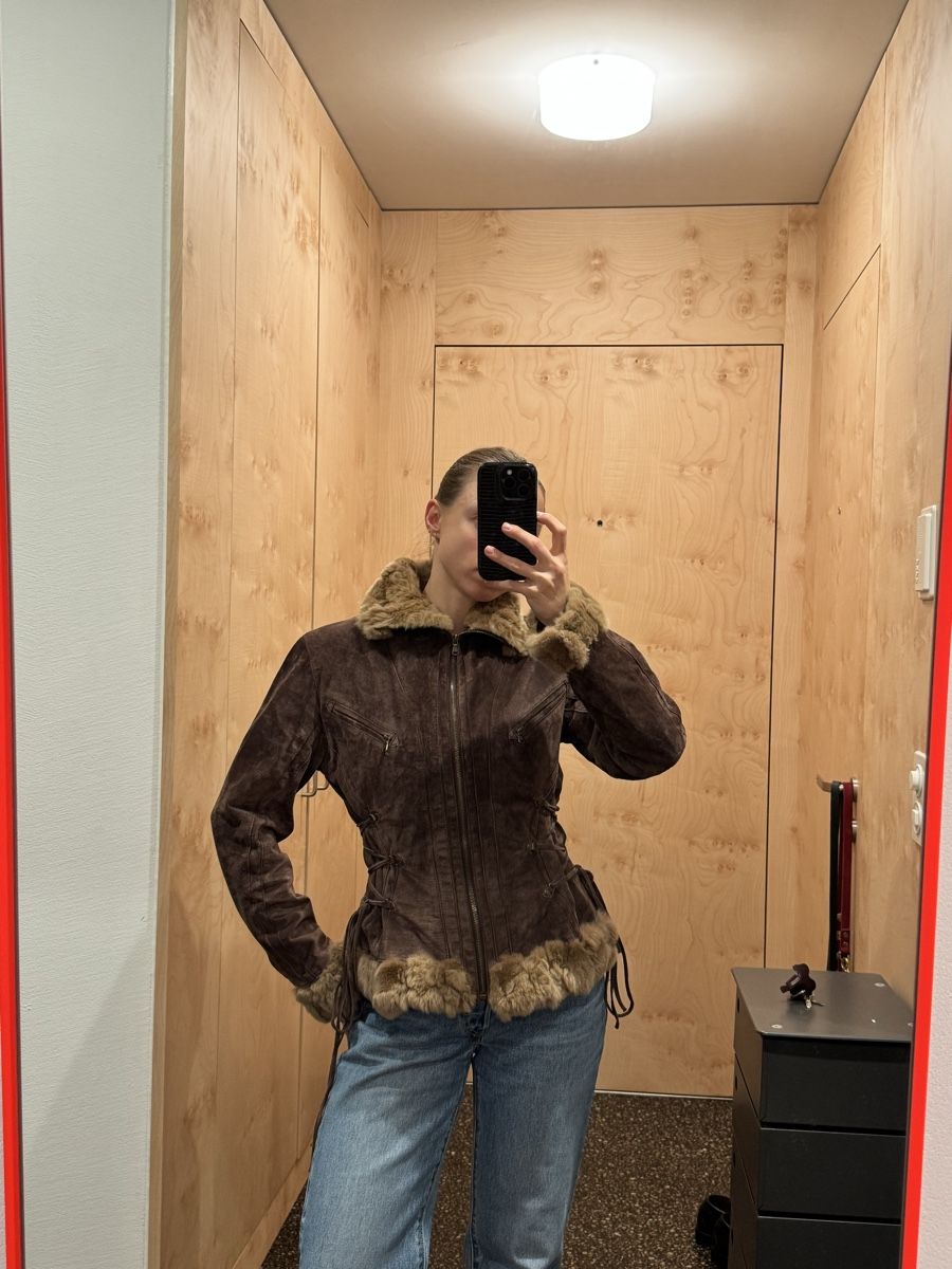 Giacche: Brown suede fur vintage jacket size S-M – Usato da Zürich venduto da gva_r9gs 1