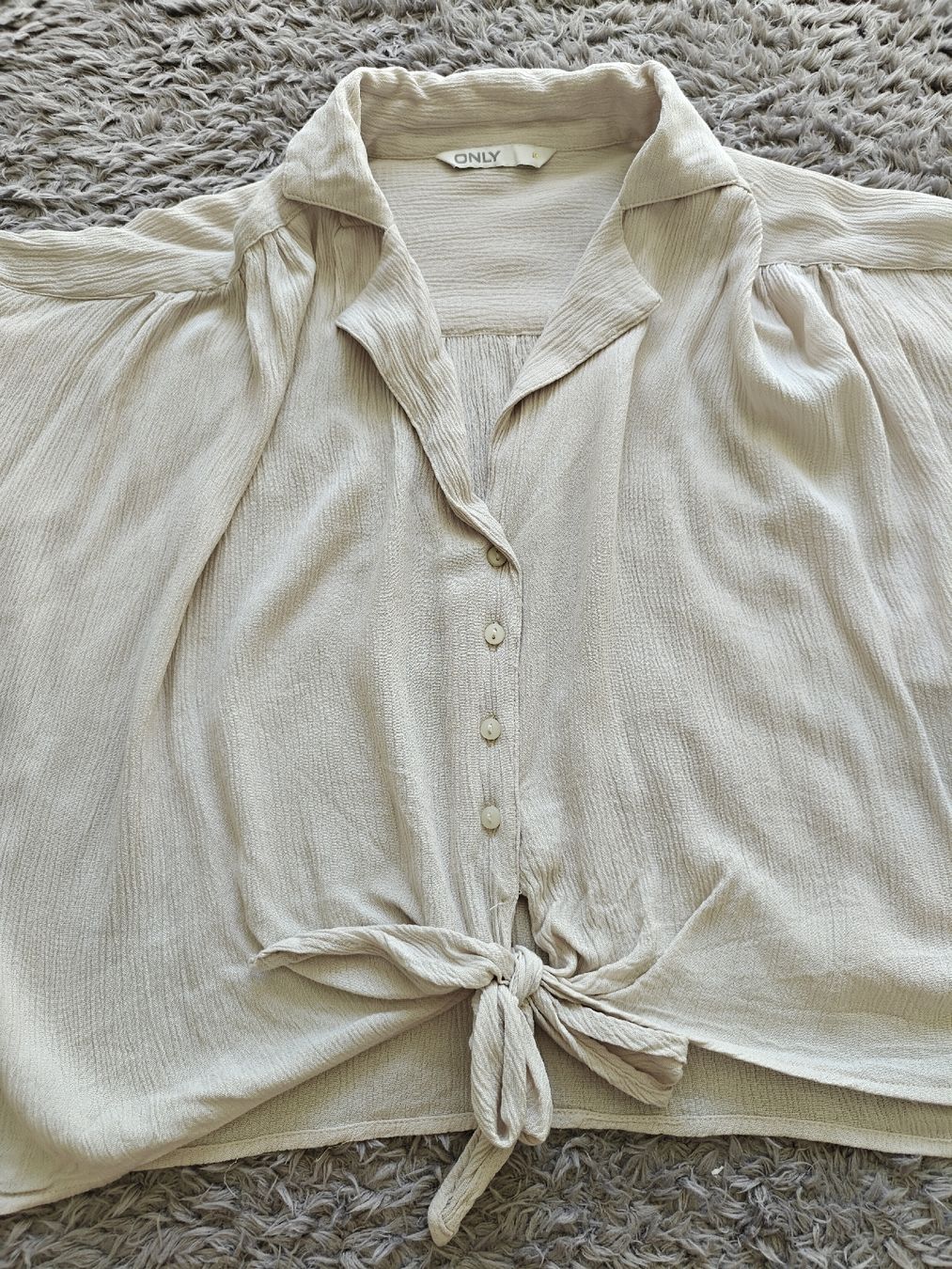 Only Camicette: Bluse – Nuovo (secondo la descrizione) da Pieterlen venduto da Saemelili 1
