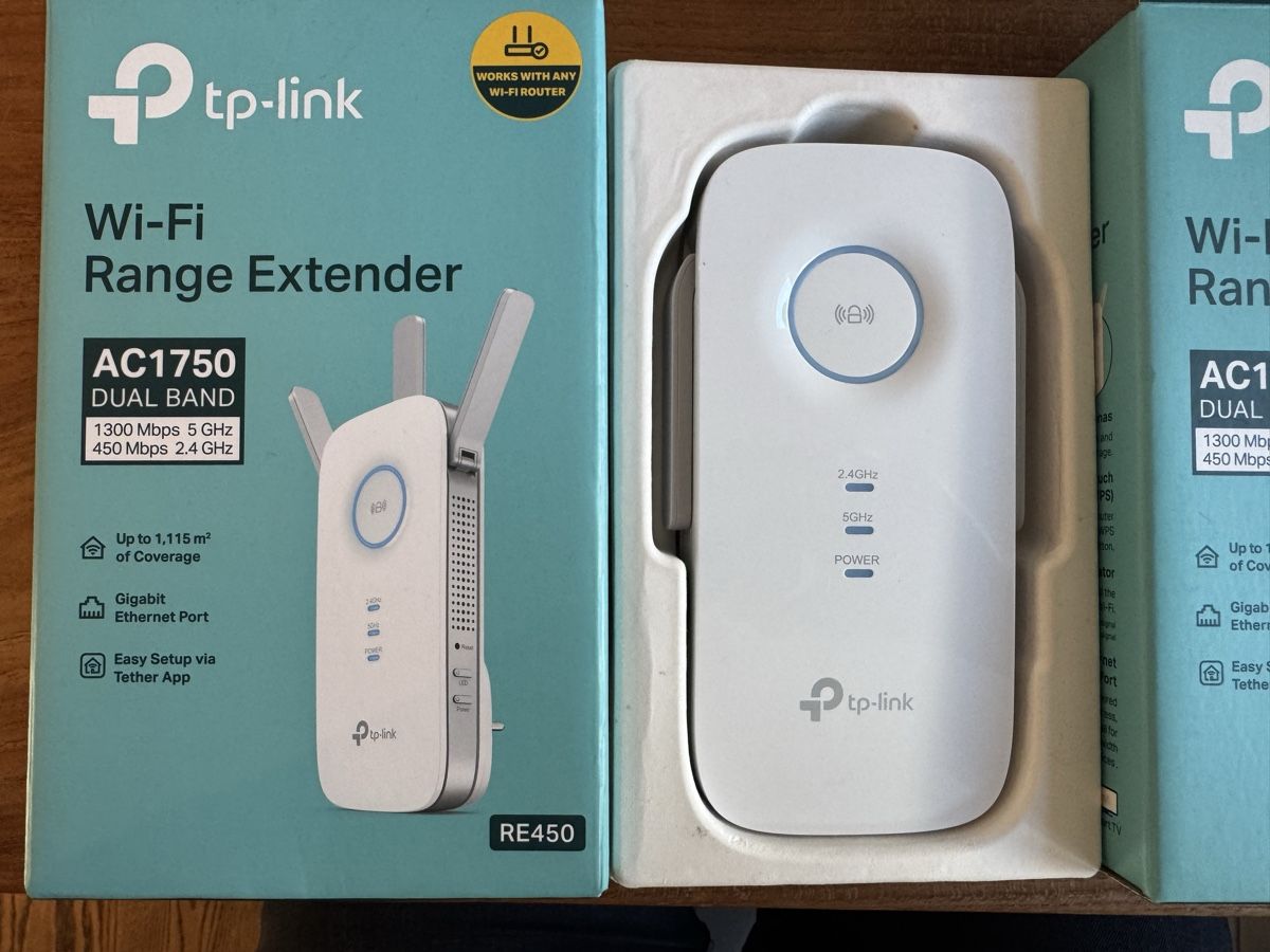 TP-Link Wlan: TP-Link RE450 WLAN Range Extender AC1750 neuwertig – Gebraucht aus Gümligen von Msalzmann 1