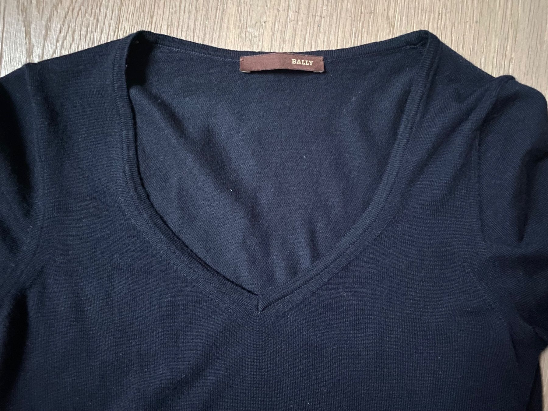 Bally Maglioni & Felpe: Neuwertiger blauer BALLY Damenpullover, Grösse 36 – Usato da Winkel venduto da Flyhy2020 1