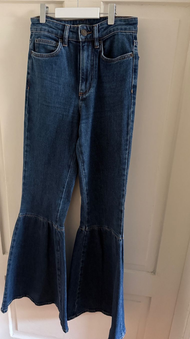 Maje Jeans: Maje Flared Blue Jeans – Usato da Zürich venduto da pre_vy7t 1