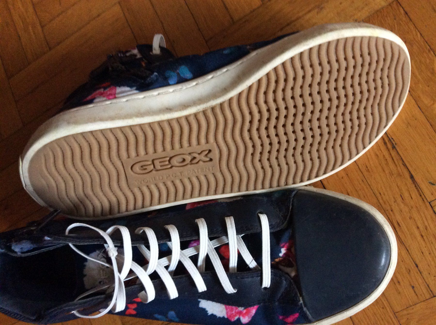 Geox Scarpe per ragazzi: Geox Baskets + Geox ballerine - pointure 33 – Usato da Le Mont-Pèlerin venduto da dundun1 3